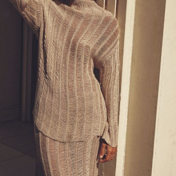 ZARA Gold Metallic Thread Knit Sweater Jumper Size Small NWT - Picture 1 of 6